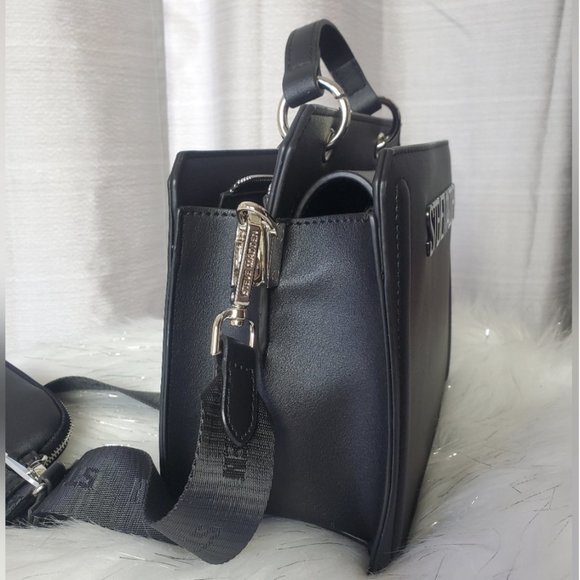 Steve Madden Bevelyn Bag - Picture 6 of 8